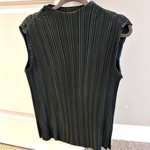 Club Monaco sleeveless blouse